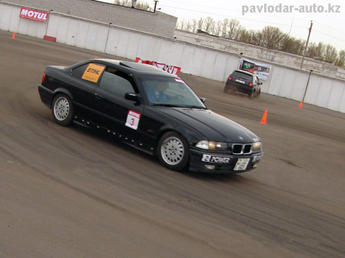 BMW 3 и Volkswagen